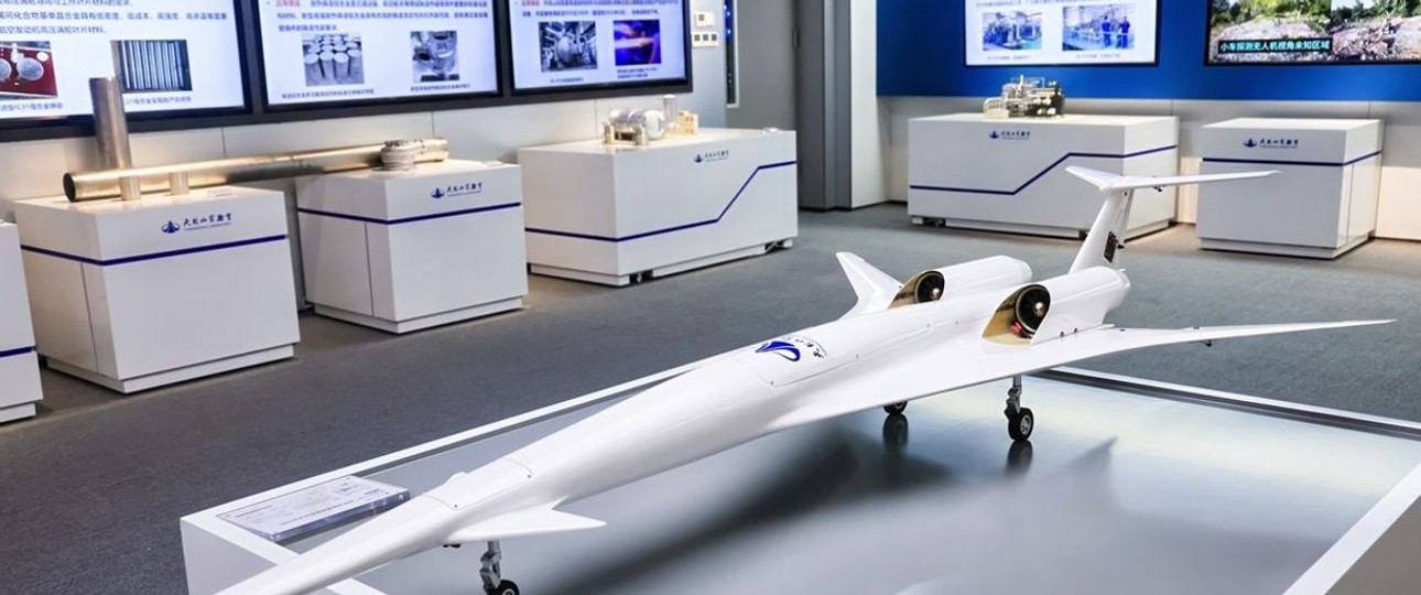 TMS-10 im Flug: Bei einem Erfolg soll ein Überschalljet für 15 Personen entstehen.