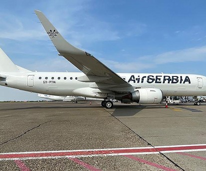 Embraer E190 von Air Serbia: Zusätzliche Leasing-Maschinen sollen Abhilfe schaffen.