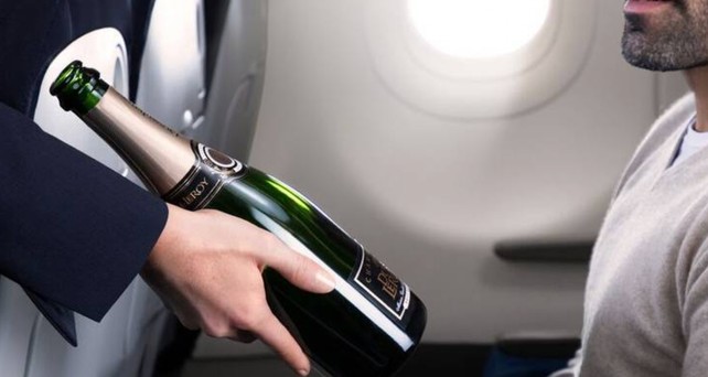 Champagner: Nicht nur der Schaumwein soll an Bord französisch sein. 