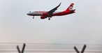 Flugzeug von Air Berlin: Offenbar ist der Geschäftsbetrieb in Gefahr.
