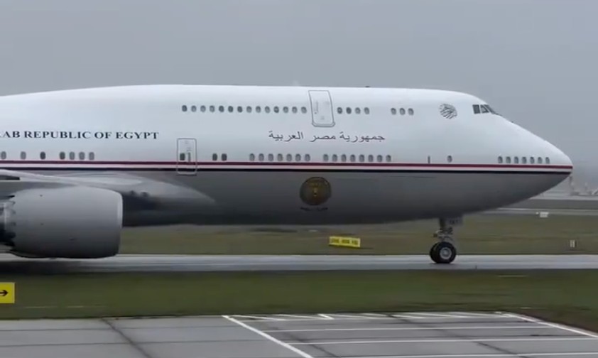 Boeing 747-8 mit der Kennung: SU-EGY das 14 Jahre alte Flugzeug ist an Ägypten ausgeliefert worden.