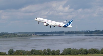 Airbus A321 XLR beim Erstflug 2022: Lufthansa denkt über das Flugzeug nochmal nach.