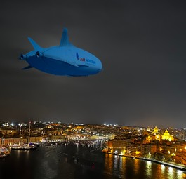 Airlander 10 über Malta (Montage): Soll Wirklichkeit werden.