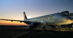 Flieger von Small Planet Airlines: Ein neuer Geldgeber ist da.