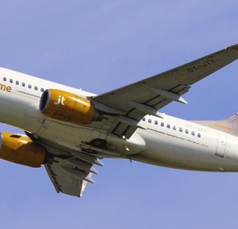 Boeing 737-700 von Jet Time: Die Airline schrumpft.