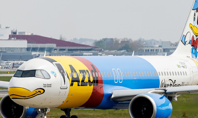 Quack: Hier rollt der Airbus A320 Neo im Donald-Design.