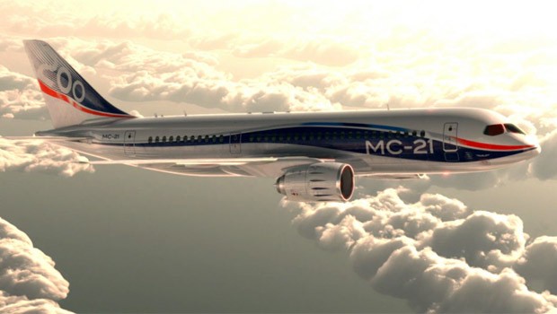 Das Flugzeug wird zu 40 Prozent aus Verbundwerkstoffen gefertigt. So sollen die Betriebskosten gegenüber herkömmlichen Jets um 25 Prozent, die Wartungskosten um 15 Prozent sinken.
