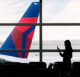 Heckflossen von Delta-Fliegern: Das Logo prangt bald auf noch mehr Airbus.