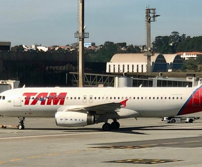 Airbus A320 von Latam: Die ältesten Exemplare tragen noch die lackierung der Vorgängerairline TAM.