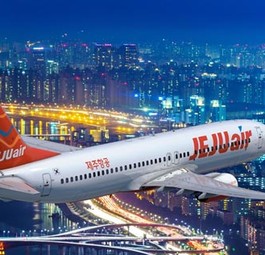 Boeing 737 in den Farben von Jeju Air: Die Airline baut aus.