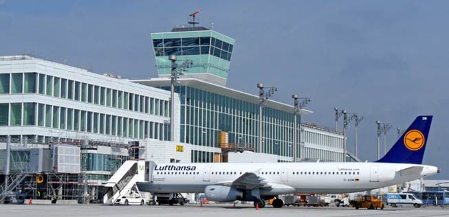 ... den Flughafen München. Er ist der einzige nicht-asiatsiche weltweit mit fünf Sternen.