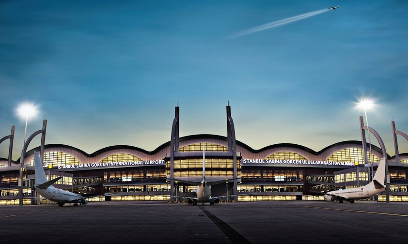 Flugahfen Sabiha Gökcen: Der Airport soll mit dem Flughafen Istanbul mit einer Hochgfeschwindigkeitsbahn verbunden werden.