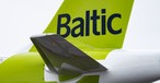 Leitwerk eines Airbus A220 von Air Baltic: künftig mit österreichischen Teilen.
