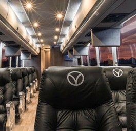 Die Kabine eines Vonlane-Luxusreisebusses: Der amerikanische Anbieter bietet nur wenige Sitze pro Bus.