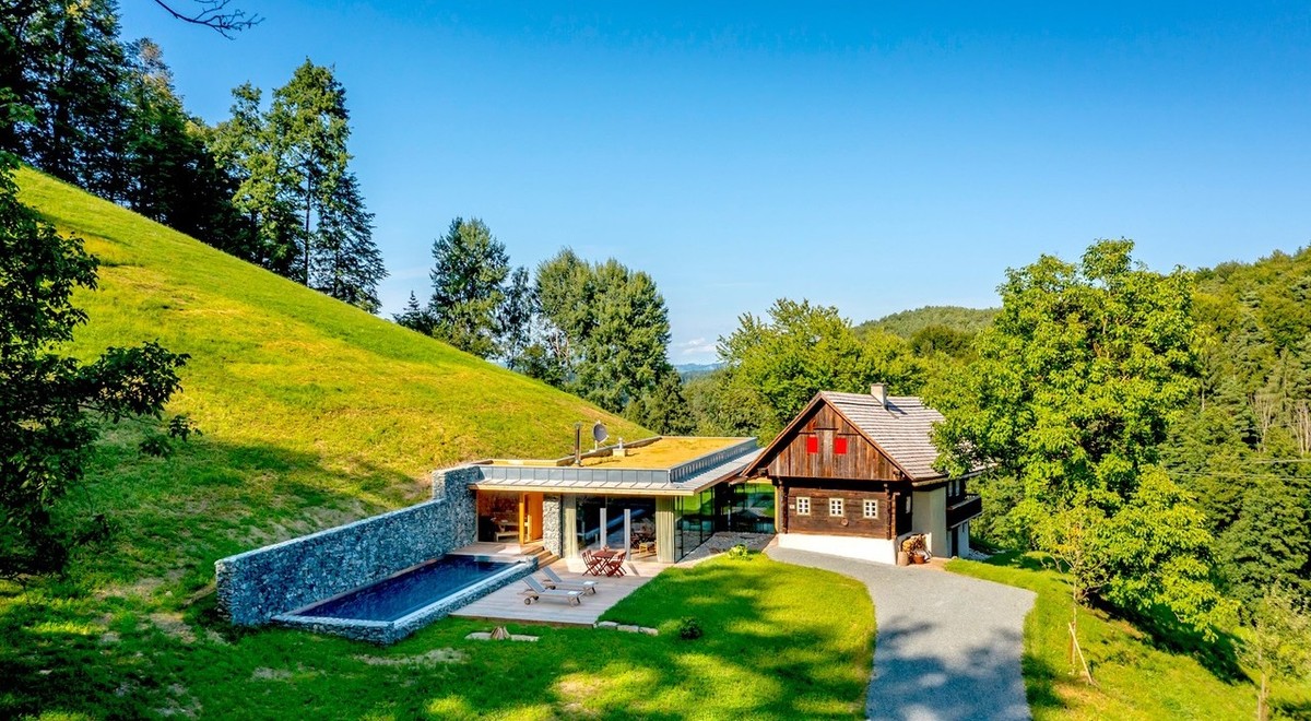 Aerial View des ganzen Retreats