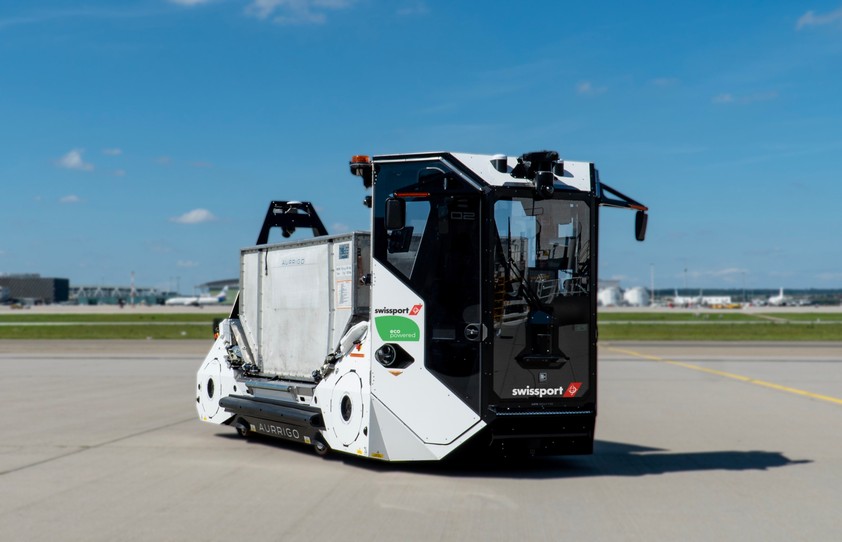 Der Auto-Dolly Tug: Elektrisches Fahrzeug.