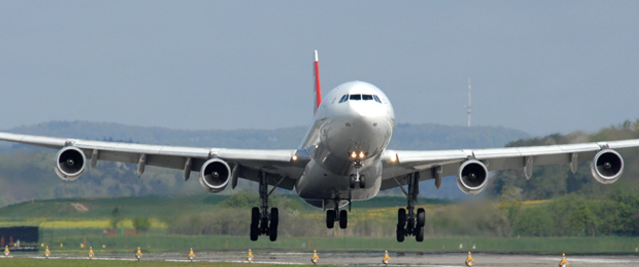 A340 von Swiss am Flughafen Zürich: Start abgebrochen.