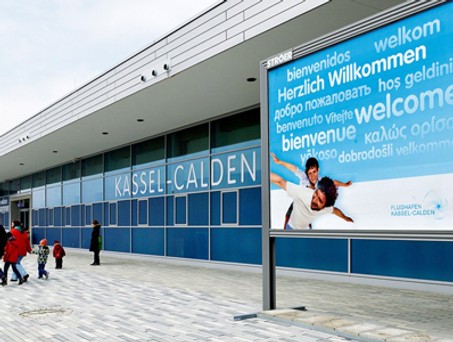 Terminal des Flughafens Kassel-Calden: Wenig los.