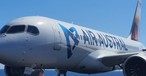 Ein Airbus A220 von Air Austral: Die Airline verkauft die drei Flugzeuge wieder.