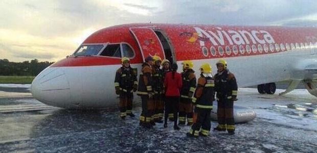 Die Fokker 100 von Avianca: Niemand wurde verletzt.