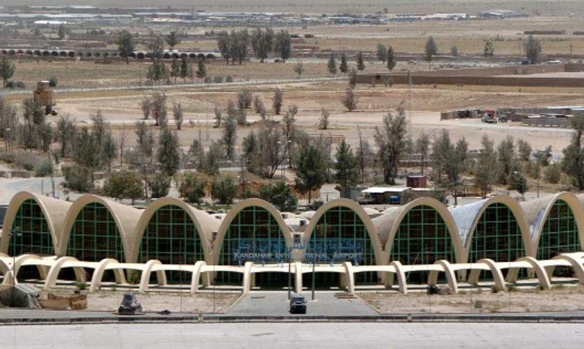 Internationaler Flughafen von Kandahar: Afghanistan braucht den Handel durch die Luft.