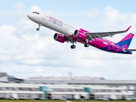 Airbus A321 Neo: Hier ein Exemplar vom Ableger Wizz Air Abu Dhabi.