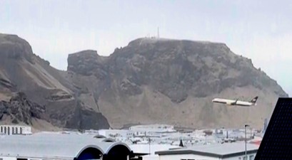 Die Boeing 757 von Icelandair: Heikler Tiefflug.