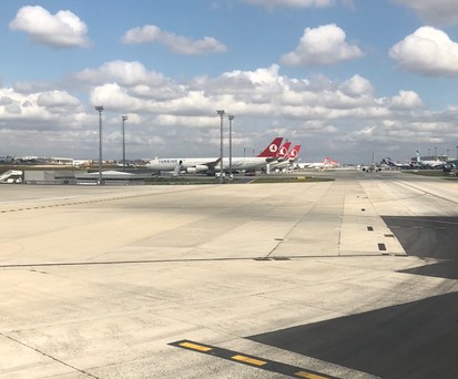 Flughafen Atatürk (hier noch in Betrieb zu sehen): Dient nur noch für Fracht- und Privatflüge.