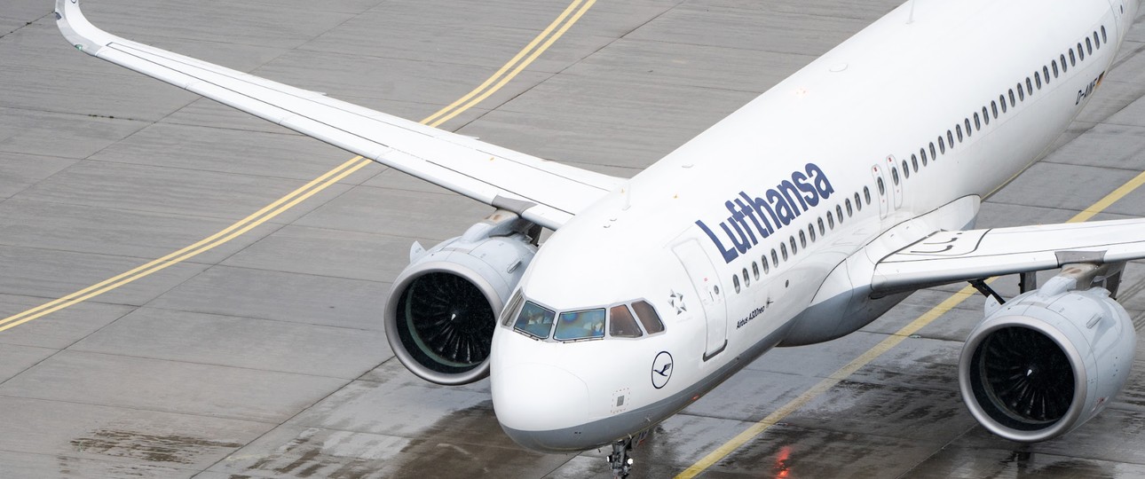 Flieger von Lufthansa: Am Montag und Dienstag heben weniger ab.
