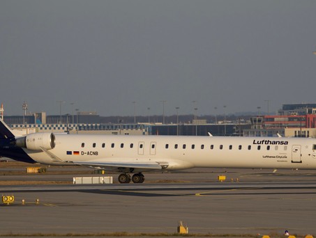 Bombardier CRJ 900 von Lufthansa Cityline: Fliegt nicht mehr und sorgt für eine Lücke.