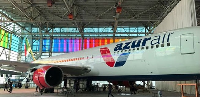 D-AZUA: Azur Air baut die Flotte aus.