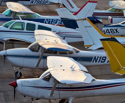 Kleinflugzeuge mit N-Registrierungen: Zahlreiche Flugzeuge müssen erstmal am Boden bleiben.