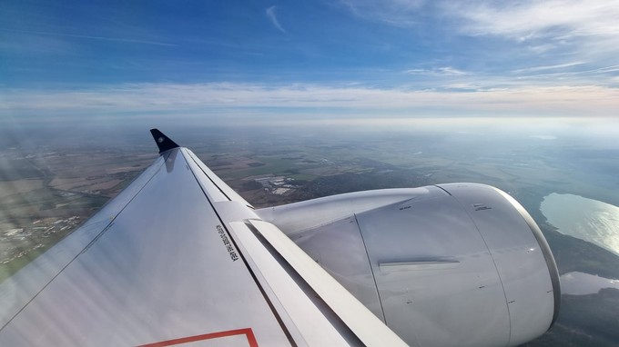 Auf den Winglets prangt der Hippokamp, das Logo, das Air France früher verwendete und inzwischen wieder vermehrt nutzt.