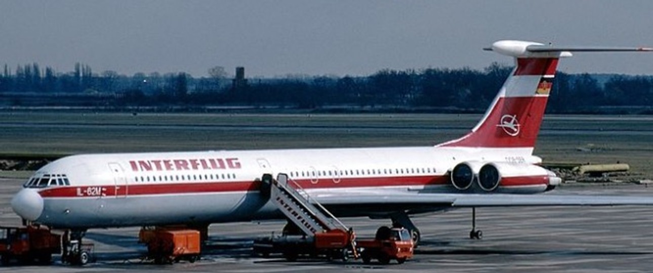 Eine Iljuschin Il-62 von Interflug: Die Unglücksmaschine war erst zwei Jahre vor dem Absturz als erste Il-62 in den Dienst von Interflug gestellt worden.