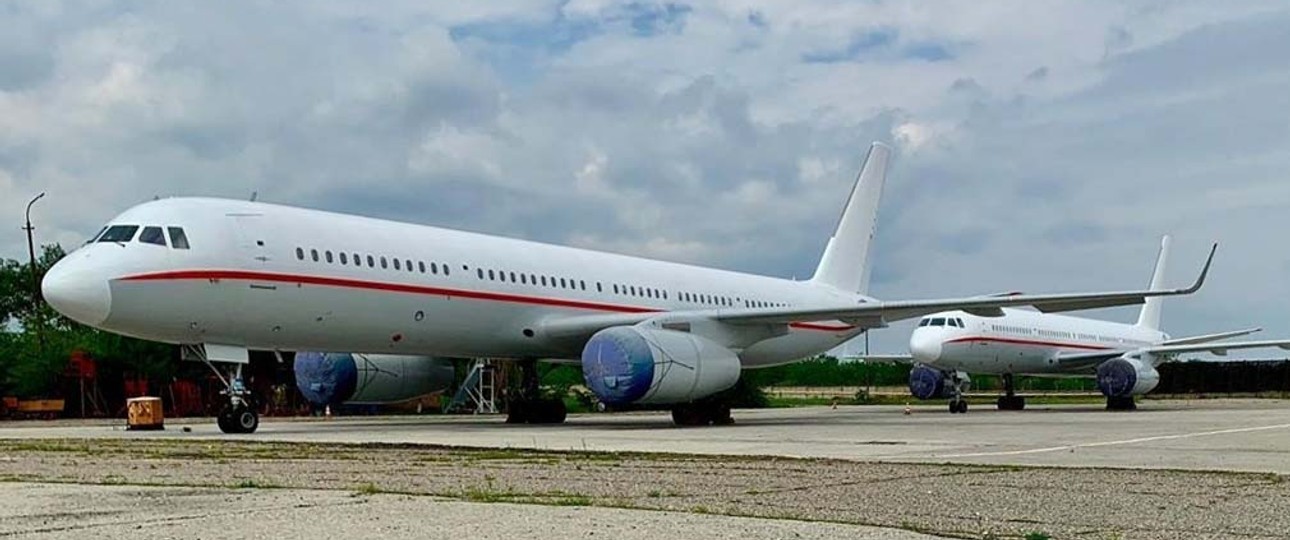 Zwei Tu-204 in Farben von Air Koryo: Bei den Fliegern soll es sich um die Exemplare von Sky KG Airlines handeln.