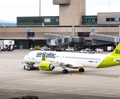Airbus A220 von Air Baltic in Zürich: Wird ein gewohntes Bild bleiben.