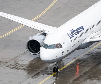 Flieger von Lufthansa: Am Montag und Dienstag heben weniger ab.