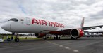 Neuer Auftritt: Air India zeigt ihren neuen A350 auf der Airshow.