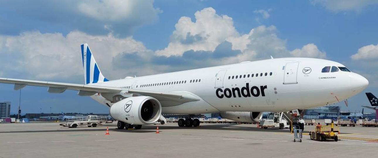 Airbus A330-300 von Smart Lynx im Einsatz-Outfit für Condor: Aussortiert.