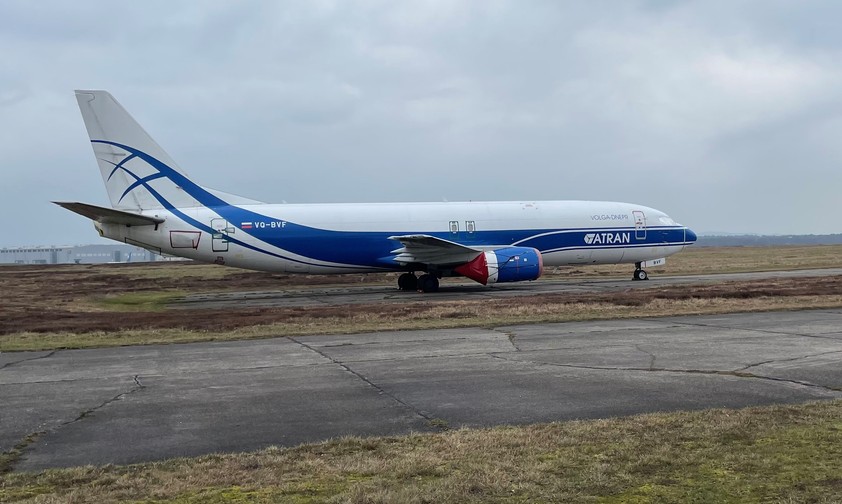 Boeing 737-400 F von Atran: Steht seit mehr als vier Jahren am Flughafen Köln/Bonn. 