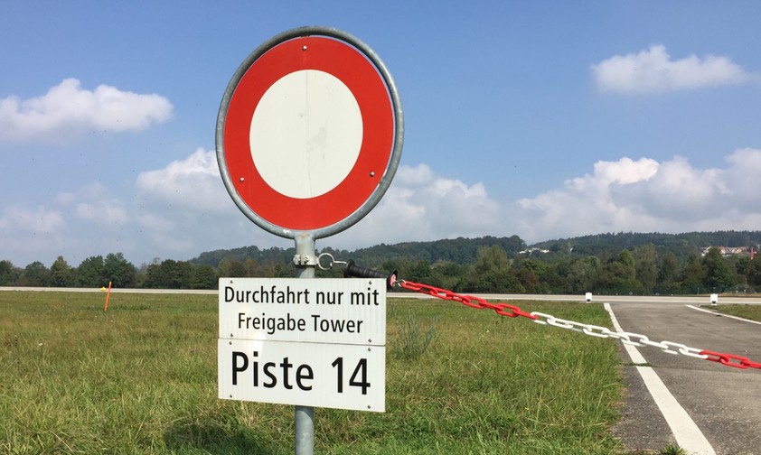 Piste 14 des Flughafens Zürich: Der Airport bekommt Bestnoten.