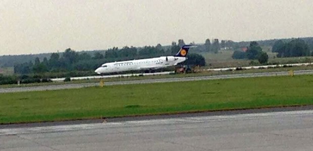 Die CRJ700 von Lufthansa in Katowice: Die Piloten wählten die falsche Landebahn.