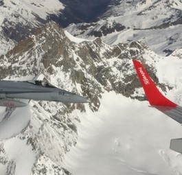 Eine Embraer, das Matterhorn und eine F/A-18