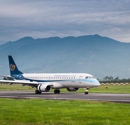Embraer E190 von Mandarin Airlines: Die Fluglinie baut aus.