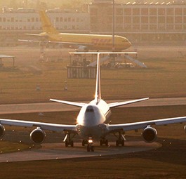 747-Frachter in Budapest: Chinesen sollen mehr Umschlag bringen.