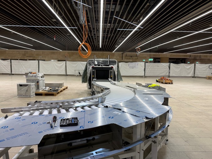 Es werden 21 CT-Scanner aufgebaut.