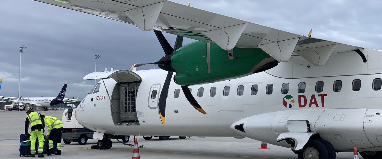 ATR 72 von DAT am Flughafen München: Lufthansa schätzt die Zusammenarbeit offenbar.