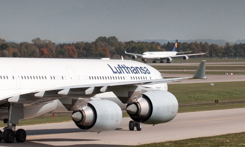 A340 von Lufthansa: Der Flug nach Cancun hob mit Verspätung ab.