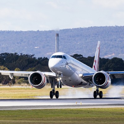 virgin australia embraer e190 e2 perth delivery