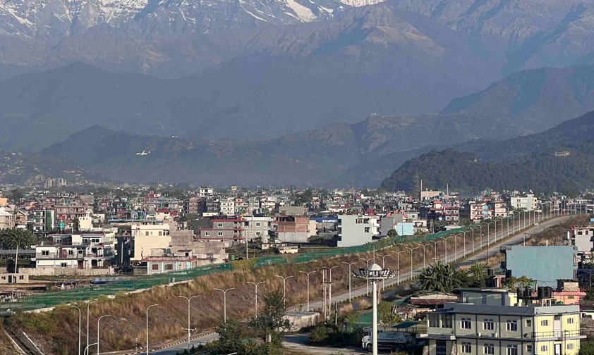 Pokhara: Die Stadt hat jetzt zwei Flughäfen.
